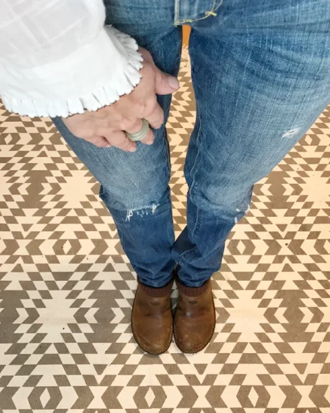 Yırtık Detaylı Mom Jean